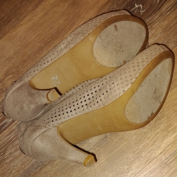 Madden Girl Tan Chunky Heel Peep-Toe Booties - Picture 6 of 6